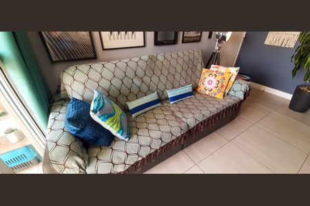 Sala de apartamento à venda com 2 quartos, 60m² em Presidente Altino, Osasco