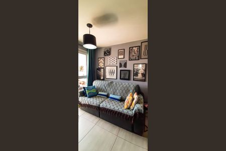 Sala de apartamento à venda com 2 quartos, 60m² em Presidente Altino, Osasco