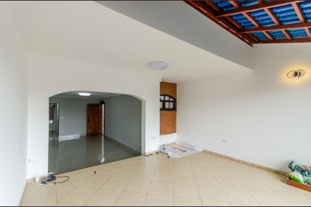 Sala - Sacada de casa para alugar com 3 quartos, 199m² em Jardim Santo Elias, São Paulo