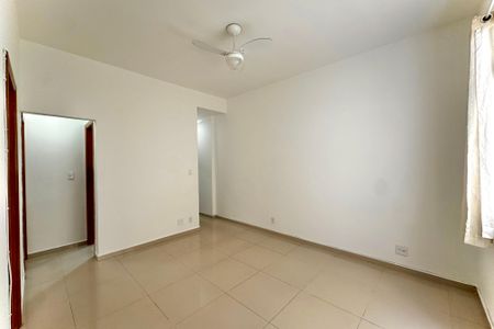 Sala de apartamento para alugar com 2 quartos, 60m² em Flamengo, Rio de Janeiro