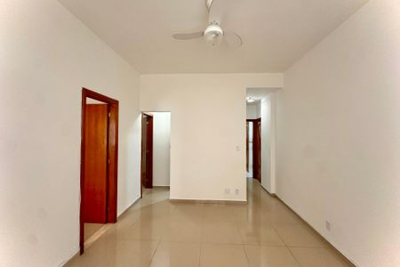 Sala de apartamento para alugar com 2 quartos, 60m² em Flamengo, Rio de Janeiro