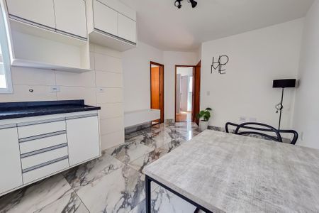 Sala/Cozinha de apartamento para alugar com 2 quartos, 78m² em Campestre, Santo André