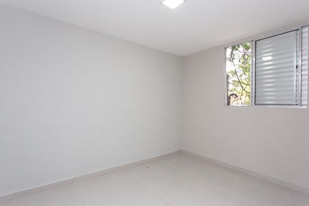 Quarto 2 de apartamento para alugar com 3 quartos, 70m² em Cidade Antônio Estevão de Carvalho, São Paulo