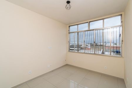 Sala de apartamento à venda com 3 quartos, 70m² em Bonsucesso, Rio de Janeiro