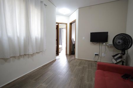 Sala de apartamento para alugar com 2 quartos, 85m² em Jardim Irene, Santo André