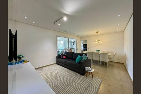 Apartamento à venda com 132m², 3 quartos e 2 vagas Apartamento à venda com 132m², 3 quartos e 2 vagasSala