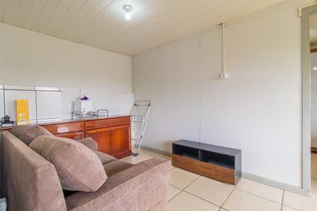 Sala/Cozinha de casa para alugar com 1 quarto, 36m² em Campo Comprido, Curitiba