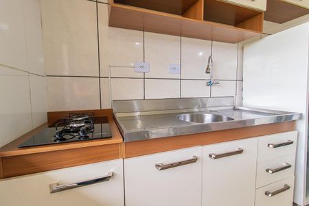 Sala/Cozinha de casa para alugar com 1 quarto, 36m² em Campo Comprido, Curitiba