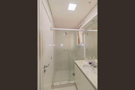 Apartamento para alugar com 100m², 3 quartos e 1 vaga Apartamento para alugar com 100m², 3 quartos e 1 vagaBanheiro da Suíte