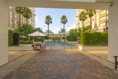 Apartamento para alugar com 100m², 3 quartos e 1 vaga Apartamento para alugar com 100m², 3 quartos e 1 vagaÁrea comum - Piscina