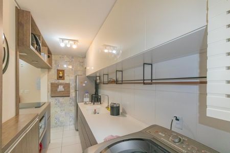 Apartamento para alugar com 100m², 3 quartos e 1 vaga Apartamento para alugar com 100m², 3 quartos e 1 vagaCozinha e Área de Serviço