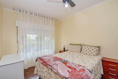 Quarto 1 de casa para alugar com 2 quartos, 120m² em Cristo Redentor, Porto Alegre