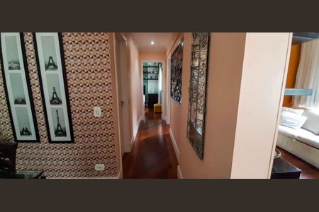 Apartamento para alugar com 80m², 2 quartos e 1 vaga Apartamento para alugar com 80m², 2 quartos e 1 vagaCorredor