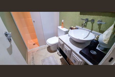 Apartamento para alugar com 80m², 2 quartos e 1 vaga Apartamento para alugar com 80m², 2 quartos e 1 vagaBanheiro Social