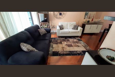 Apartamento para alugar com 80m², 2 quartos e 1 vaga Apartamento para alugar com 80m², 2 quartos e 1 vagaSala de Estar