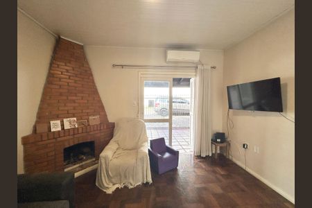 Sala de casa à venda com 2 quartos, 110m² em Vila Nova, Novo Hamburgo