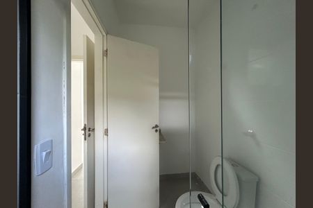 Banheiro da Suíte de casa de condomínio para alugar com 1 quarto, 35m² em Casa Verde Alta, São Paulo