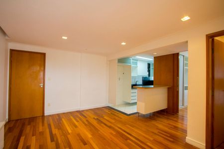Sala de apartamento para alugar com 2 quartos, 60m² em Vila Alpina, Santo André