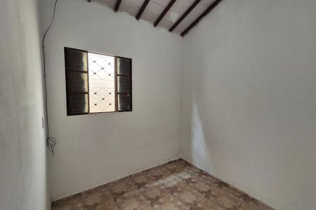 Quarto de casa para alugar com 1 quarto, 28m² em Jardim Santa Lúcia, Campinas