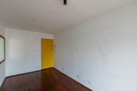 Sala de apartamento para alugar com 2 quartos, 79m² em Vila Pierina, São Paulo