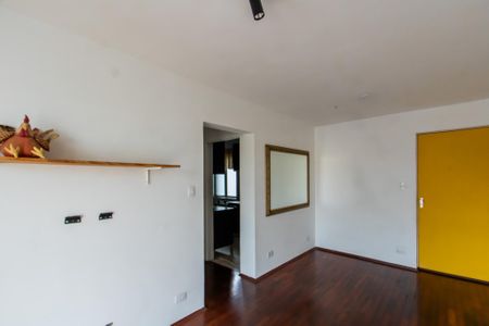Sala de apartamento para alugar com 2 quartos, 79m² em Vila Pierina, São Paulo