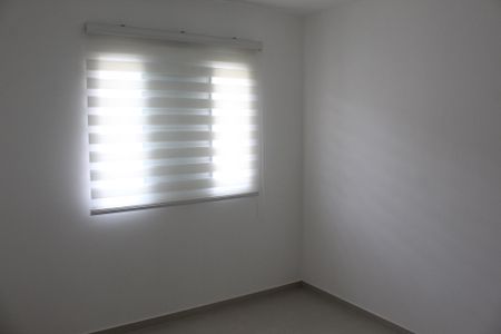 Quarto 1 de apartamento para alugar com 2 quartos, 45m² em Jardim da Gloria, Cotia
