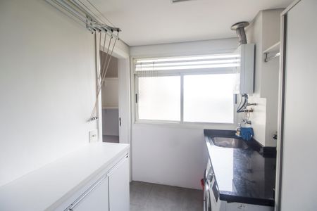 Apartamento para alugar com 140m², 3 quartos e 2 vagas Apartamento para alugar com 140m², 3 quartos e 2 vagasCozinha