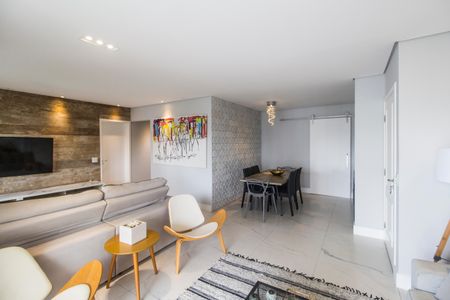 Apartamento para alugar com 140m², 3 quartos e 2 vagas Apartamento para alugar com 140m², 3 quartos e 2 vagasSala