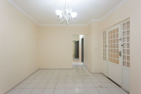 Sala de casa à venda com 2 quartos, 120m² em Vila Danubio Azul, São Paulo