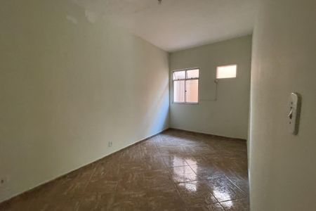 Casa para alugar com 45m², 2 quartos e sem vaga Casa para alugar com 45m², 2 quartos e sem vagaQuarto