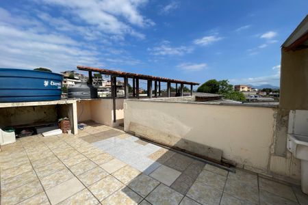 Casa para alugar com 45m², 2 quartos e sem vaga Casa para alugar com 45m², 2 quartos e sem vagaTerraço