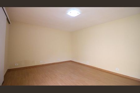 Sala de casa para alugar com 1 quarto, 65m² em Vila Ivone, São Paulo