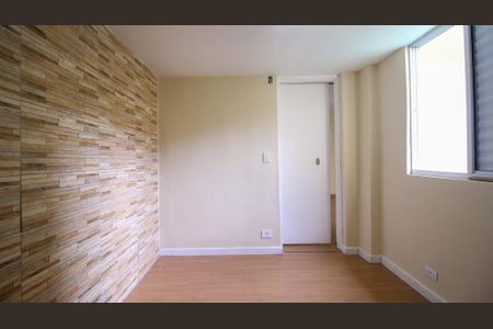 Quarto 1 de casa para alugar com 1 quarto, 65m² em Vila Ivone, São Paulo