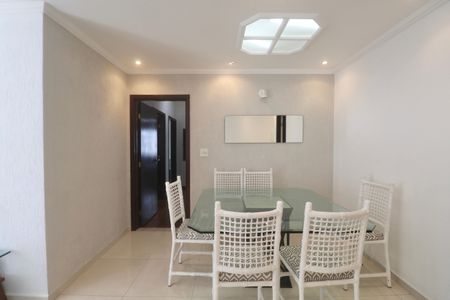 Apartamento para alugar com 125m², 4 quartos e 1 vaga Apartamento para alugar com 125m², 4 quartos e 1 vagaSala