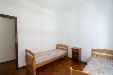 Apartamento para alugar com 125m², 4 quartos e 1 vaga Apartamento para alugar com 125m², 4 quartos e 1 vagaQuarto 2