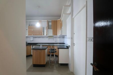 Apartamento para alugar com 125m², 4 quartos e 1 vaga Apartamento para alugar com 125m², 4 quartos e 1 vagaCozinha