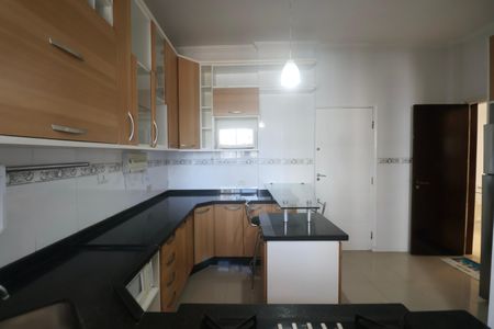 Apartamento para alugar com 125m², 4 quartos e 1 vaga Apartamento para alugar com 125m², 4 quartos e 1 vagaCozinha