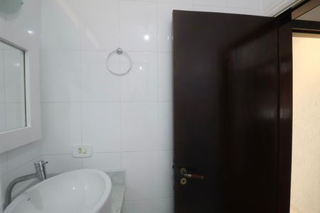 Apartamento para alugar com 125m², 4 quartos e 1 vaga Apartamento para alugar com 125m², 4 quartos e 1 vagaBanheiro Social