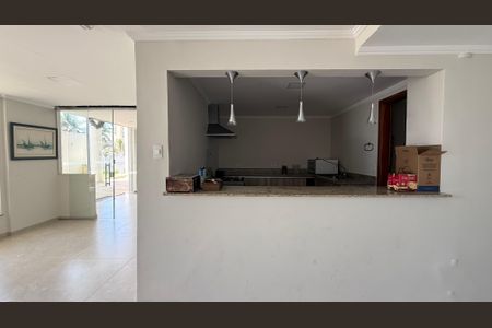 Apartamento para alugar com 125m², 4 quartos e 1 vaga Apartamento para alugar com 125m², 4 quartos e 1 vagaÁrea comum - Salão de jogos