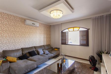 Sala 1 de casa para alugar com 4 quartos, 540m² em Céu Azul, Belo Horizonte