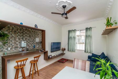 Sala de apartamento para alugar com 2 quartos, 72m² em Bonsucesso, Rio de Janeiro