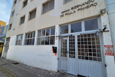 Apartamento à venda com 38m², 1 quarto e sem vaga Apartamento à venda com 38m², 1 quarto e sem vagaFachada do Bloco