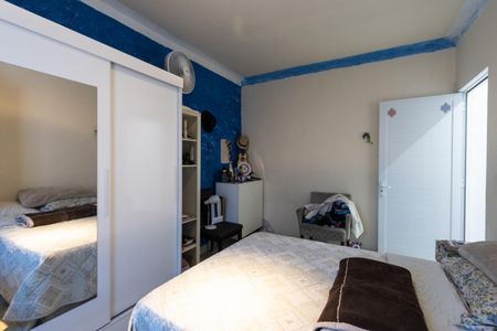 Casa à venda com 240m², 5 quartos e 6 vagas Casa à venda com 240m², 5 quartos e 6 vagasQuarto 1