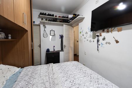 Casa à venda com 240m², 5 quartos e 6 vagas Casa à venda com 240m², 5 quartos e 6 vagasSuite 2