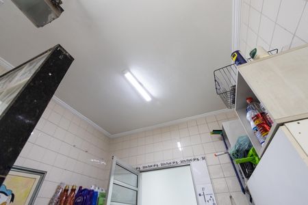 Casa à venda com 240m², 5 quartos e 6 vagas Casa à venda com 240m², 5 quartos e 6 vagasÁrea de Serviço