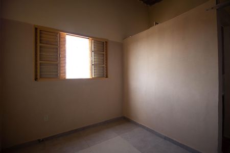 Quarto de kitnet/studio para alugar com 1 quarto, 25m² em Setor Habitacional Sol Nascente, Brasília
