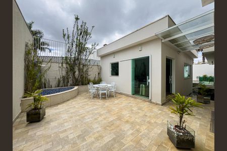 Casa à venda com 550m², 5 quartos e 6 vagas