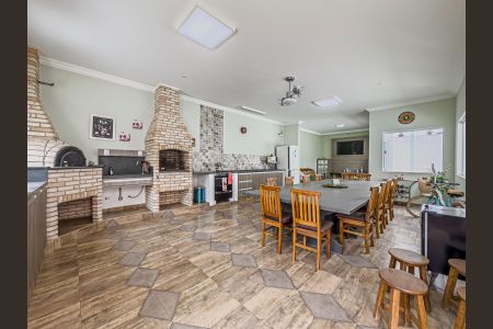 Casa à venda com 550m², 5 quartos e 6 vagas