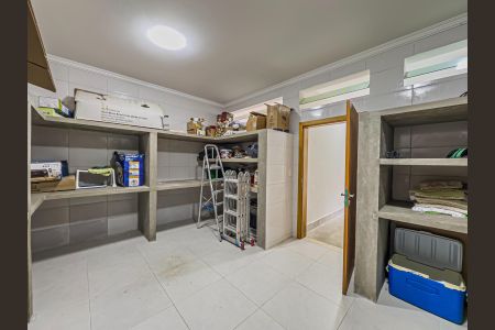 Casa à venda com 550m², 5 quartos e 6 vagas