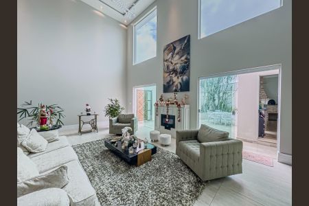 Casa à venda com 550m², 5 quartos e 6 vagas